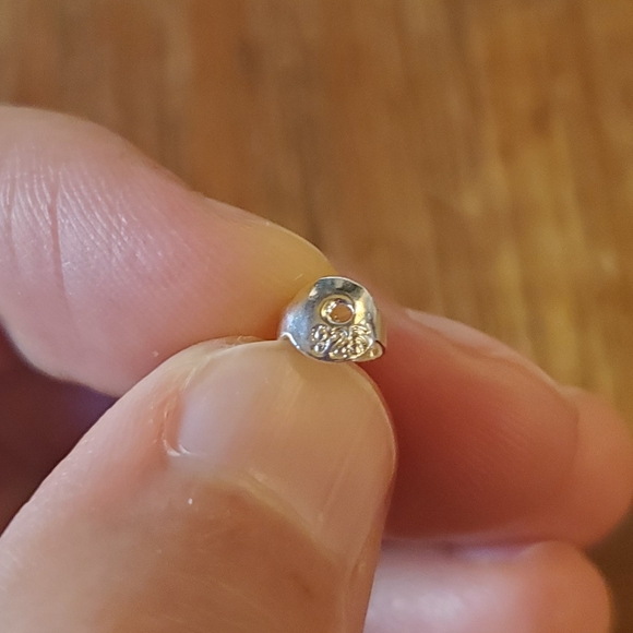 NWOT Tiny 6mm Pink Freshwater Pearl Stud Earrings - Picture 8 of 8